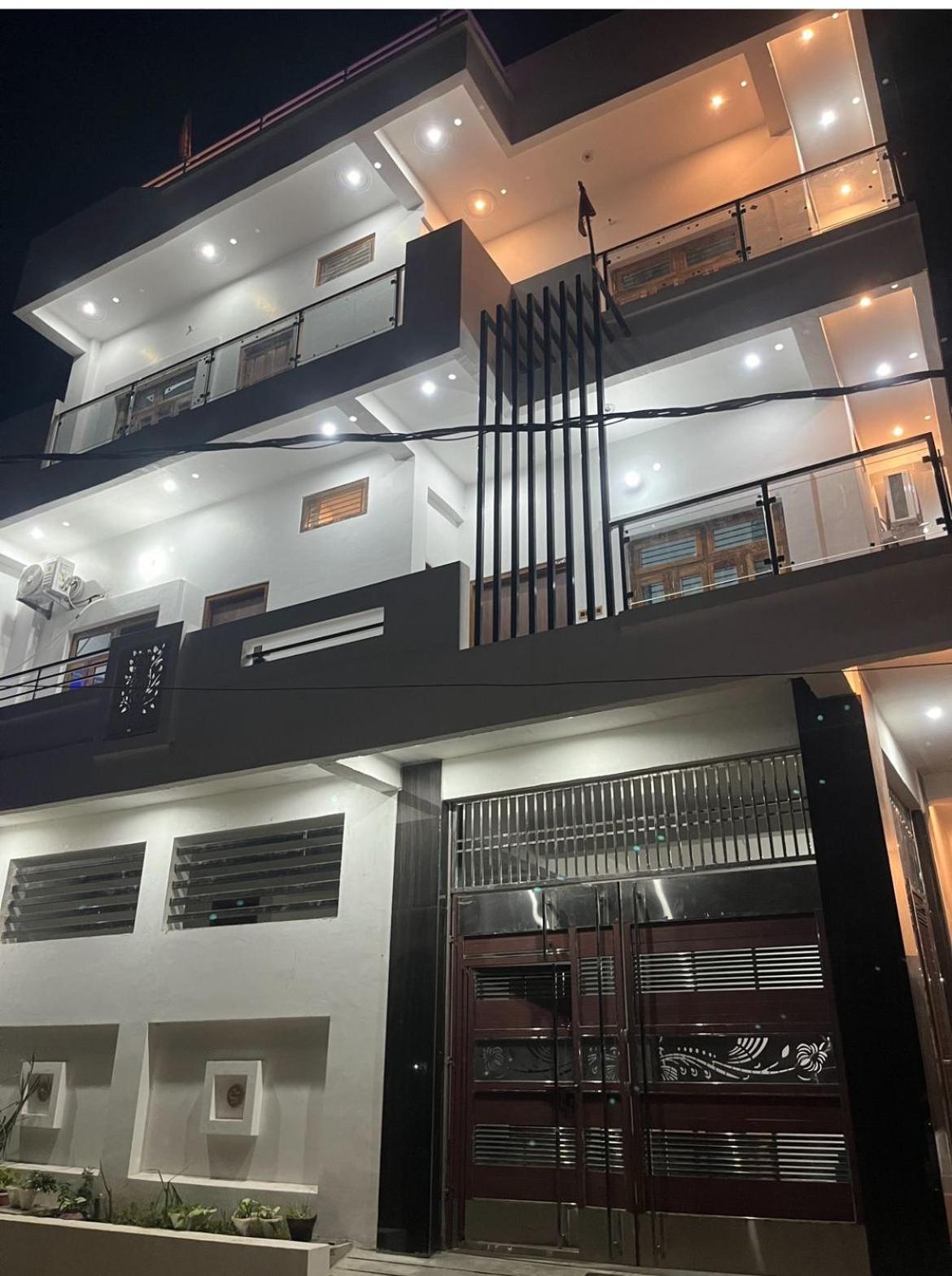 Shri Ram International Home Stay Ayodhya Extérieur photo